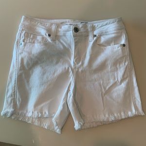 Seven white jean shorts size 6